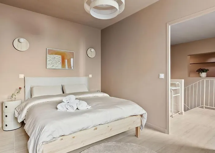 French House Villa *