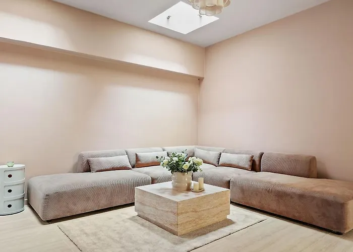 Villa French House Paris